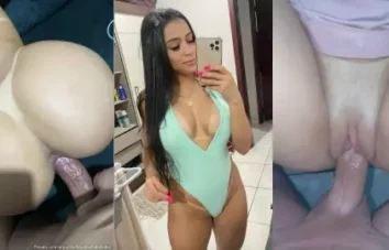 Livia Mendaluk fudendo gostoso na posição de quatro levando rola na xana