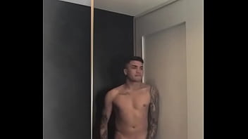 So homem pelado porno