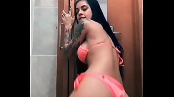 Tati zaqui fodendo