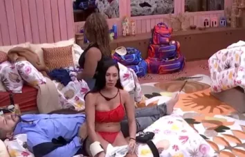 Arleane Marques do BBB25 foi flagrada mostrando seu corpo em um momento descontraído